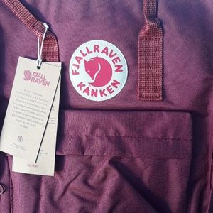 SALE! NWT FJALLRAVEN KANKEN RED CLASSIC BACKPACK
